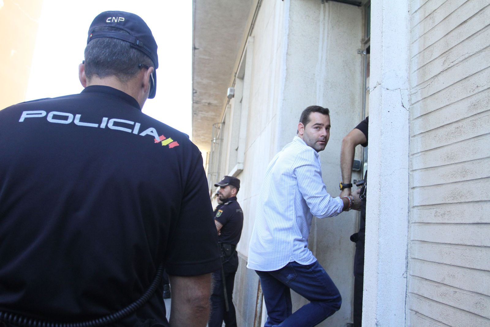 Francisco Javier Medina, ayer, entrando en el juicio.