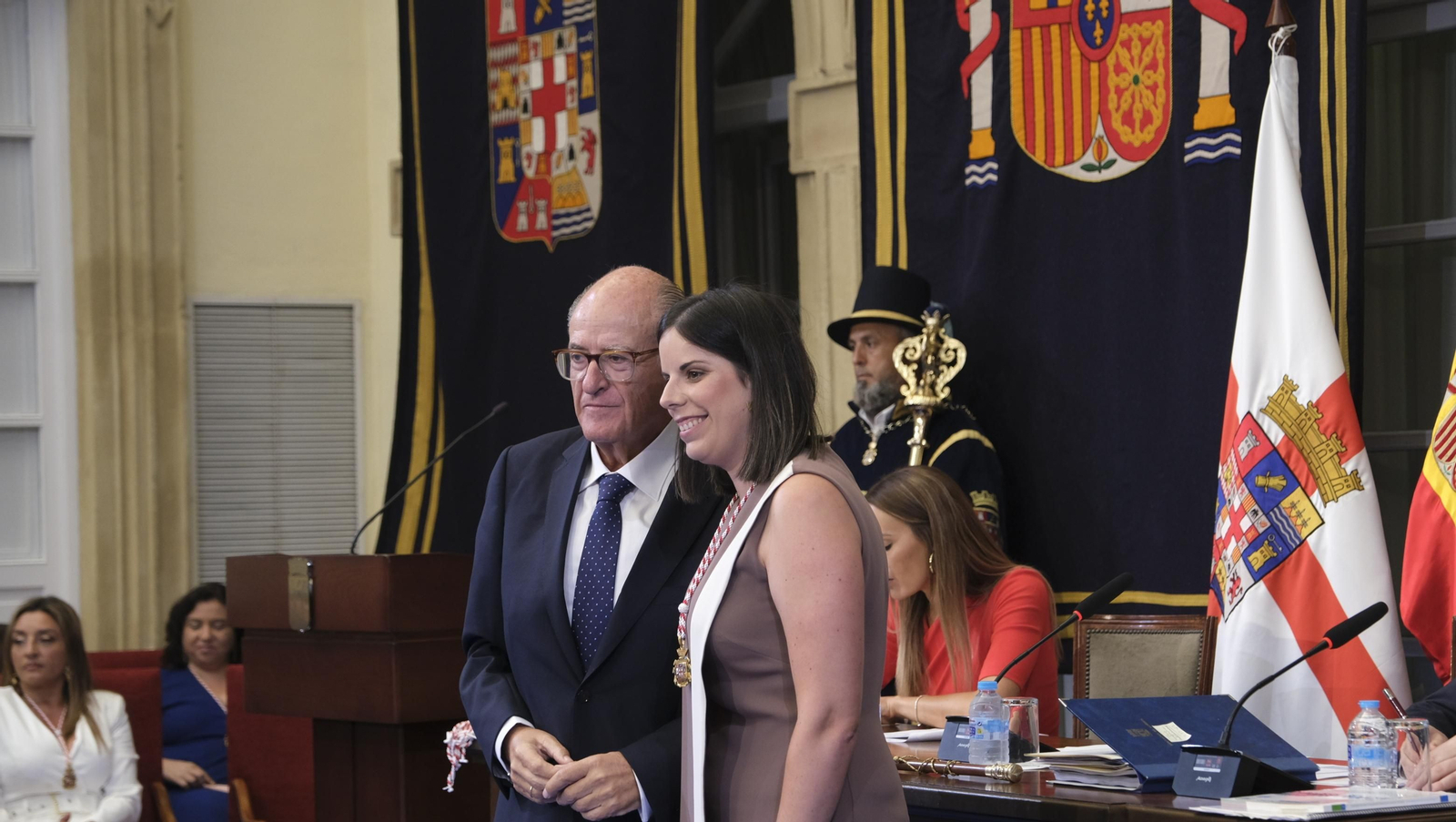 Imágenes del acto de constitución de la Diputación de Almería