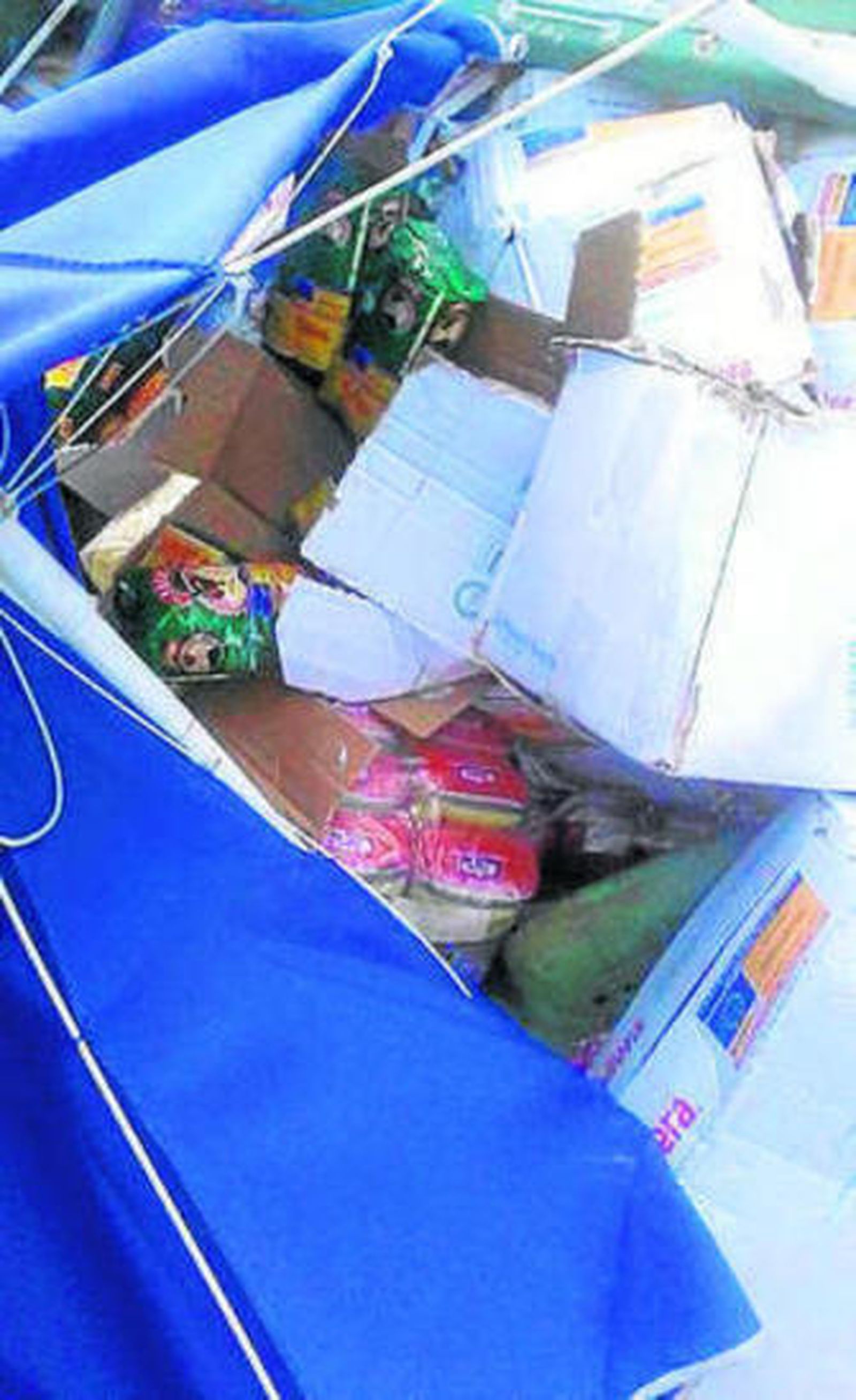 Parte de la comida tirada.