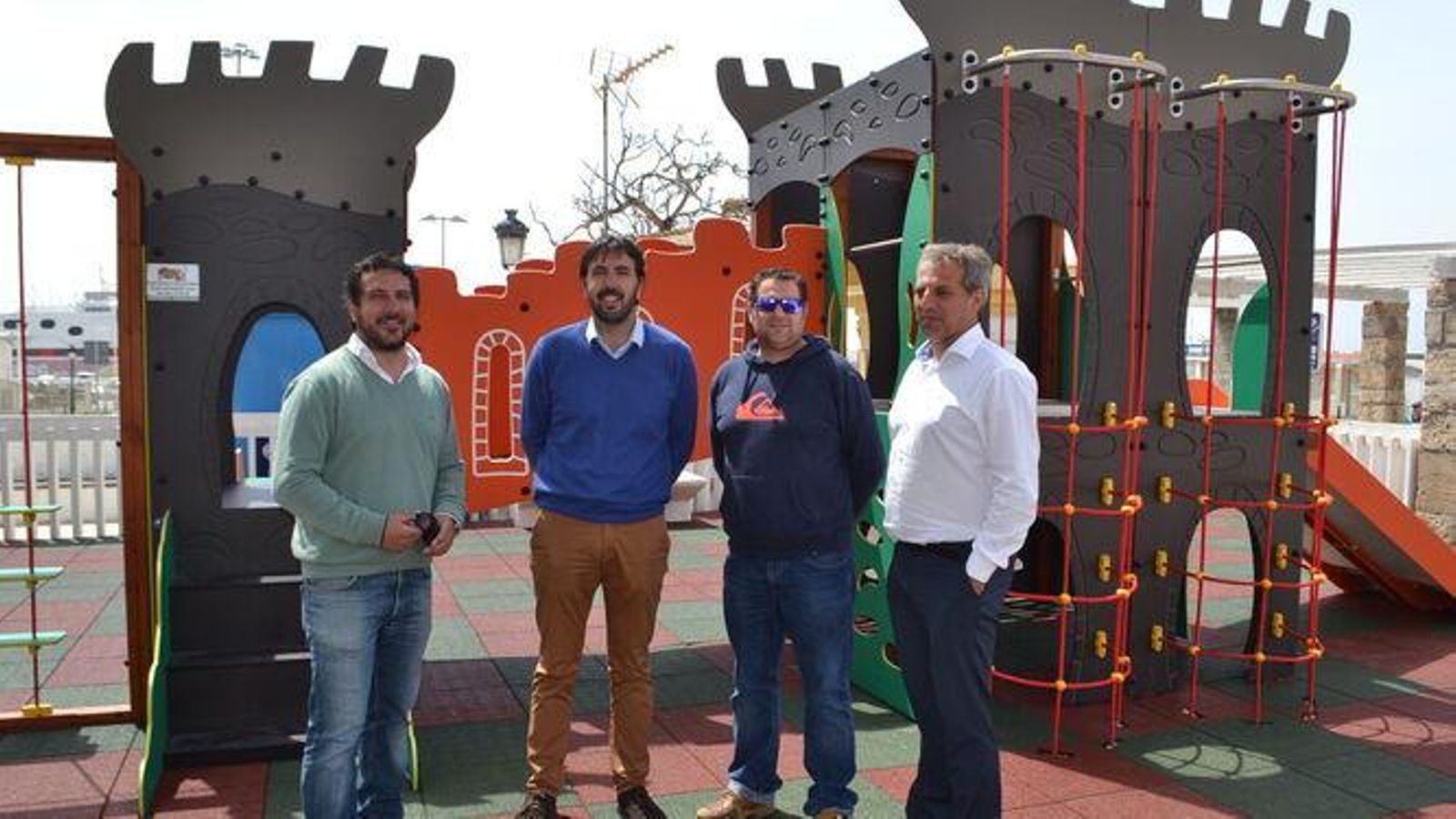 El castillo del Parque Paseo de la Alameda de Tarifa.