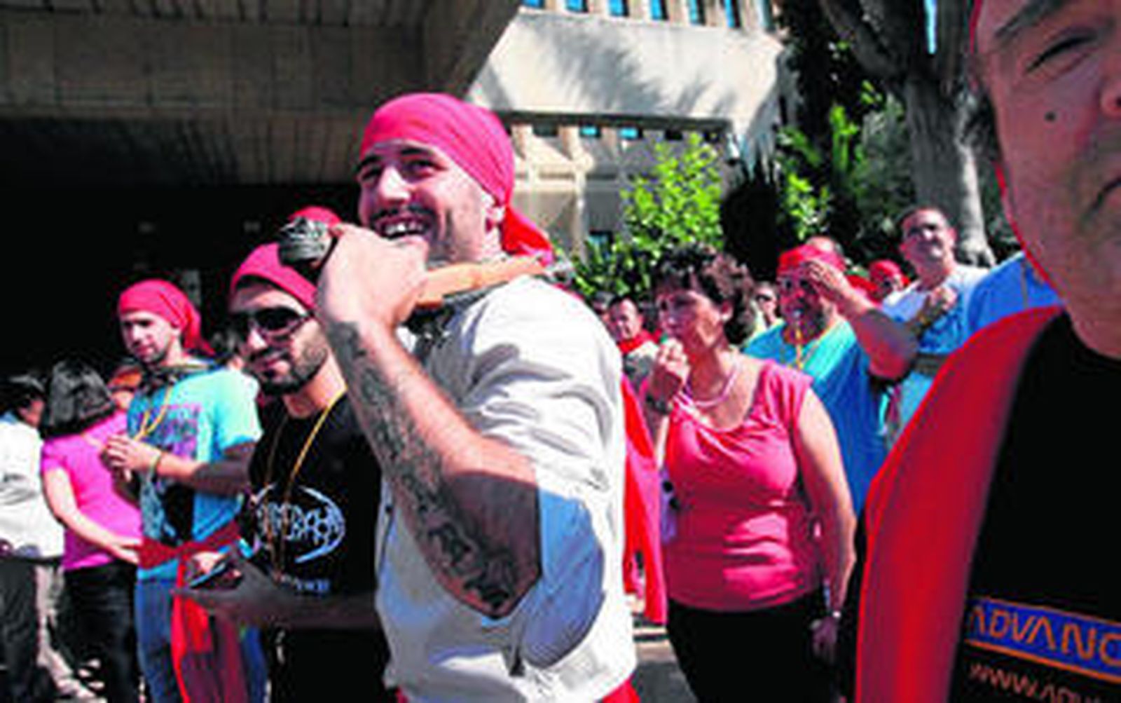 Los 'bandoleros', ayer, concentrados en Hacienda.