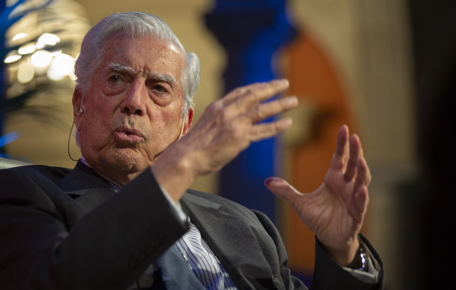 Mario Vargas Llosa, este jueves en Sevilla.