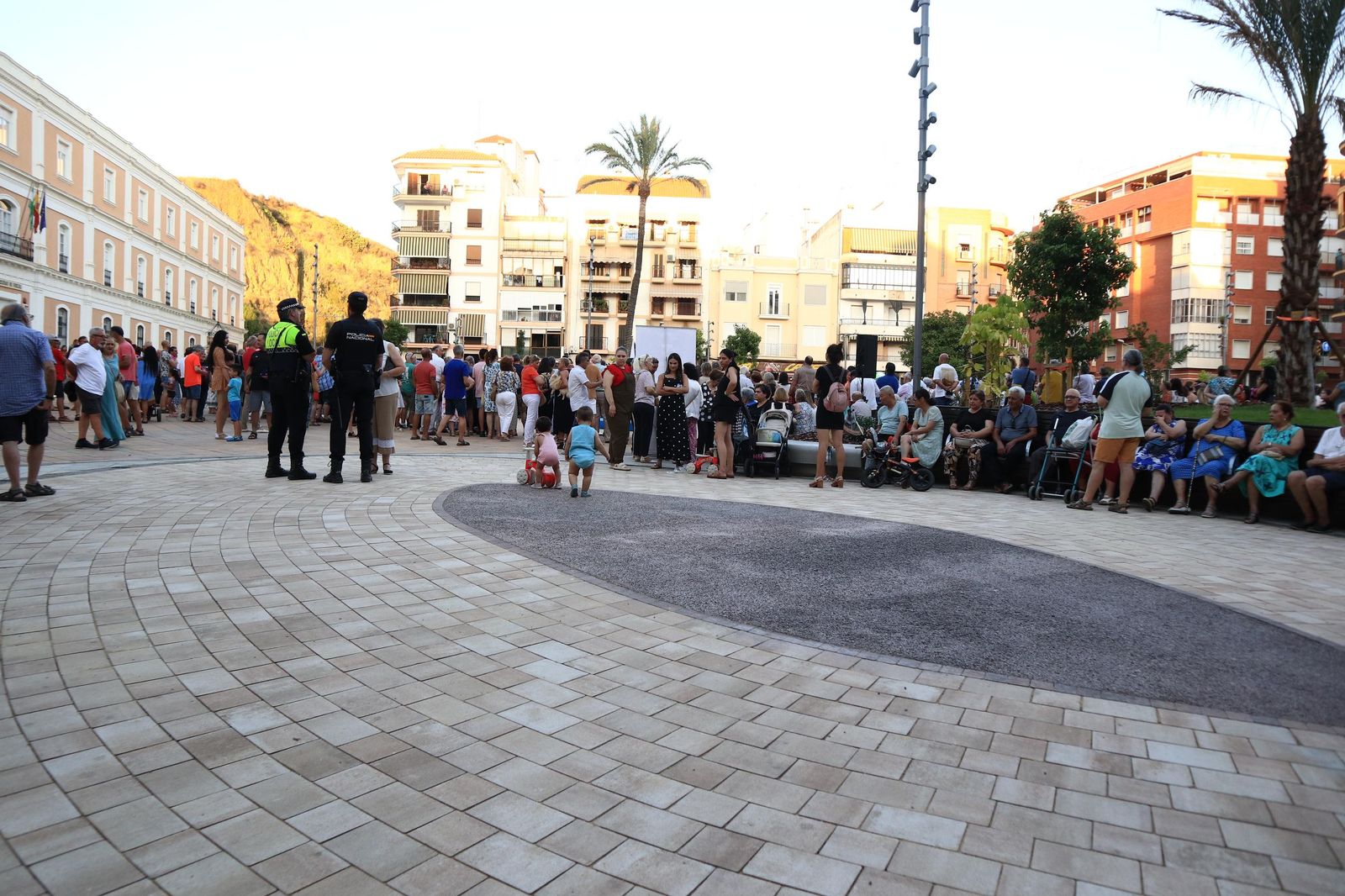 Inauguración de la Plaza de La Merced de Huelva en imágenes