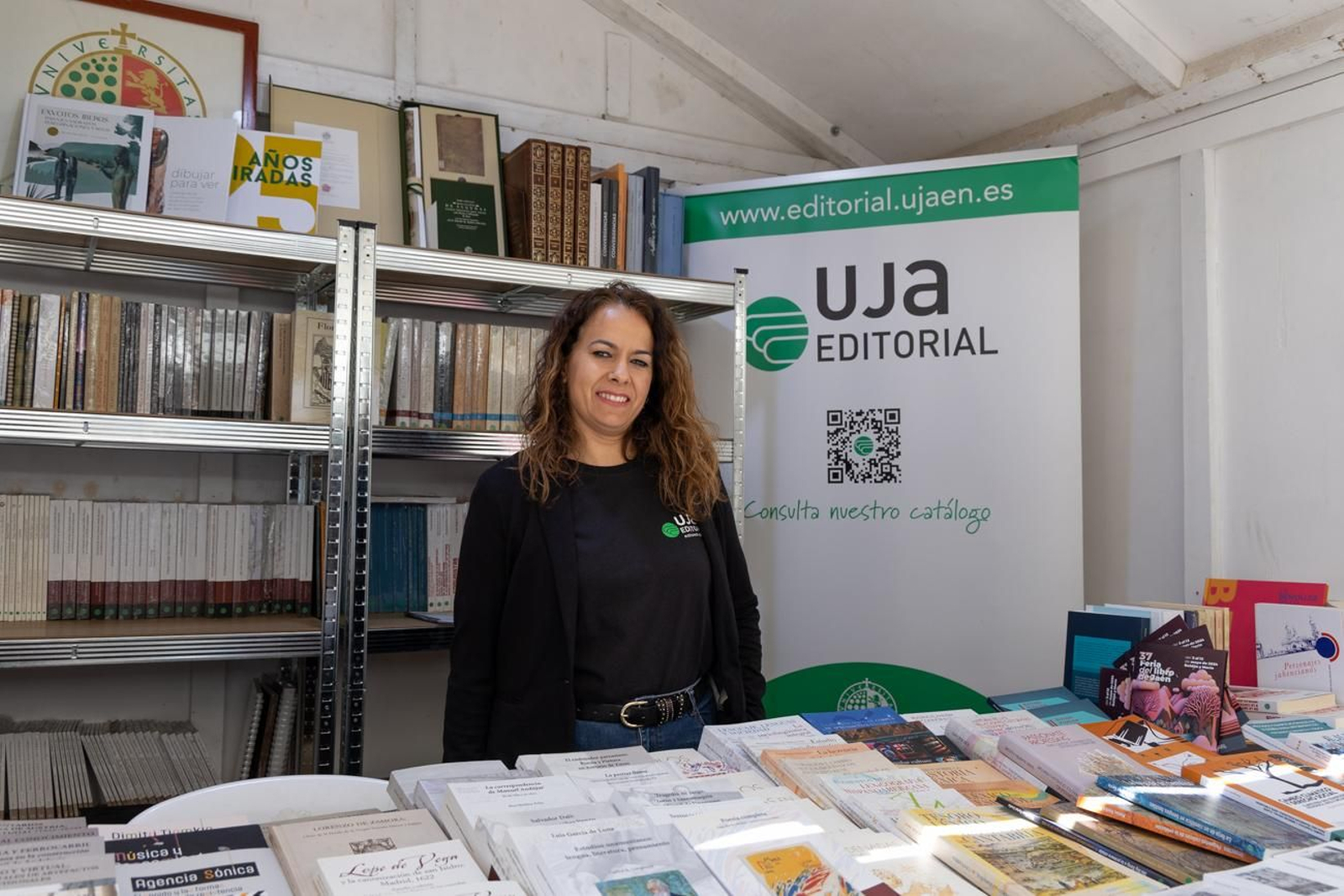 En imágenes: casetas y ambiente de la Feria del Libro de Jaén