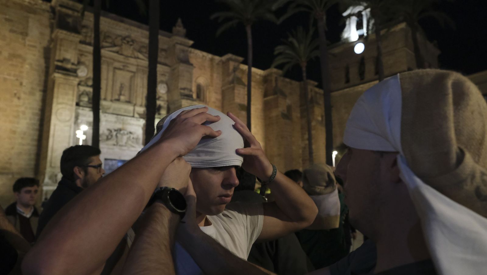 Las fotos del ensayo de Estudiantes para la Semana Santa de Almería 2026