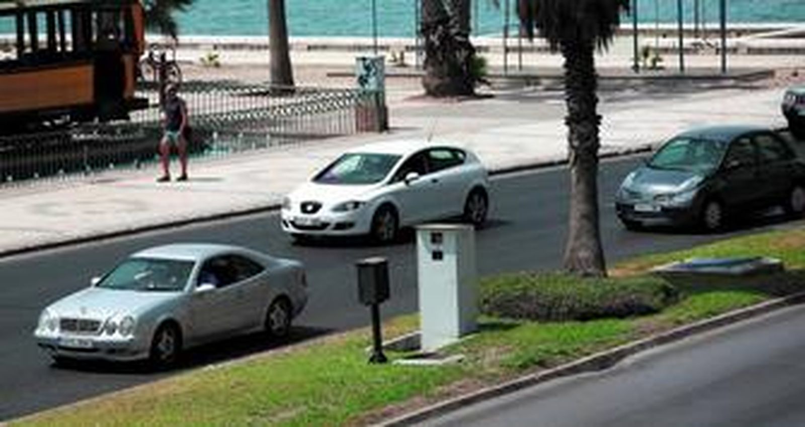 Radar ubicado cerca de los Baños del Carmen que vigila a los vehículos en sentido Almería.