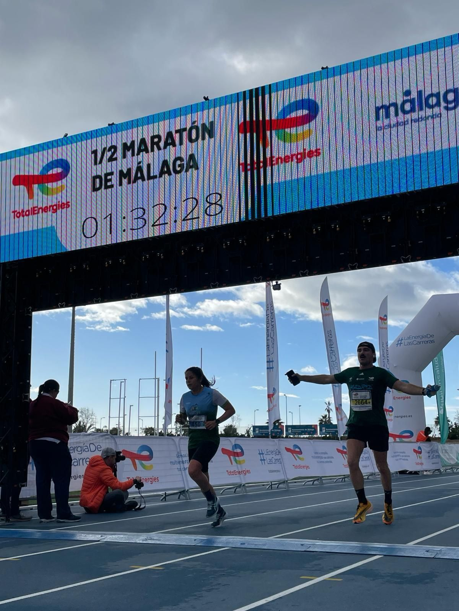 Las mejores fotos de la Media Maratón de Málaga 2024 Las mejores fotos de la Media Maratón de Málaga 2024