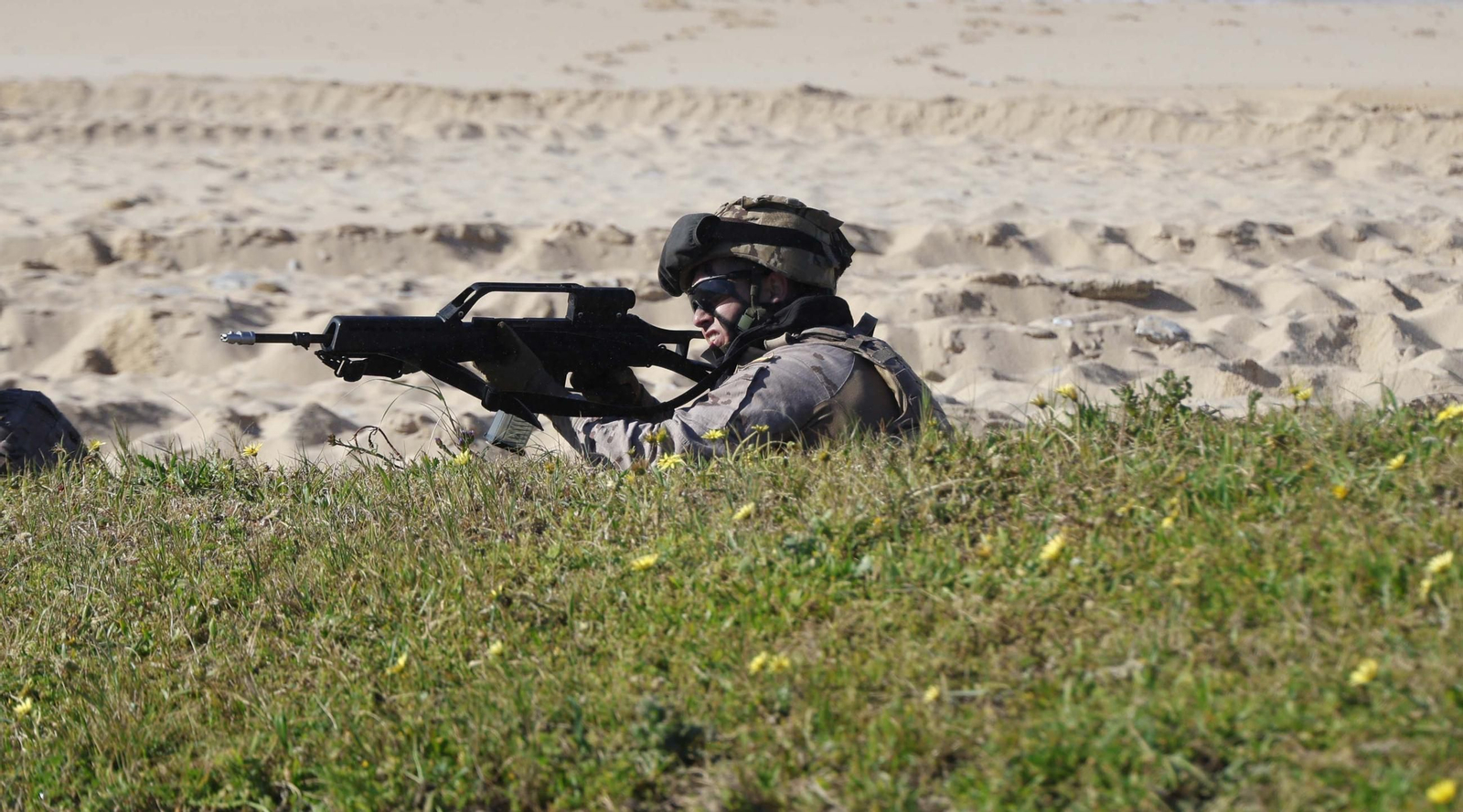 Las fotos del espectacular ejercicio de la Armada y la OTAN en el Retín