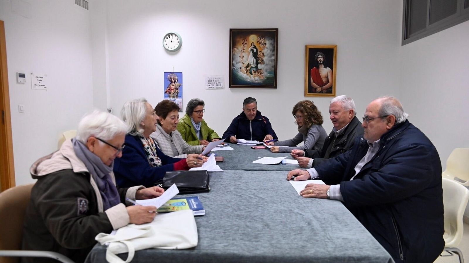 Reunión de una de las comunidades cristianas de la parroquia de las Margaritas.