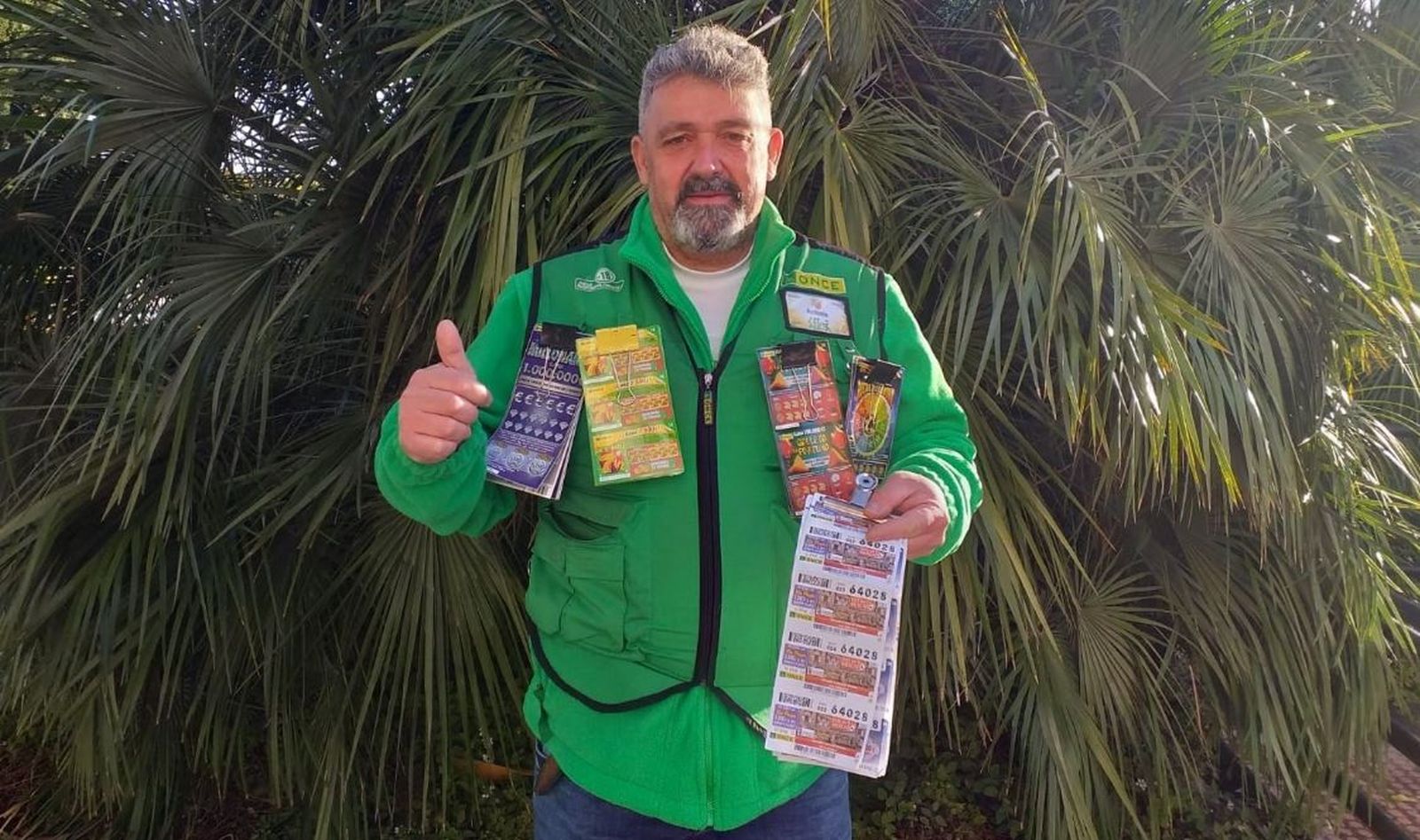El vecino de Fernán Núñez que ha repartido el Sueldazo de la ONCE en Málaga.