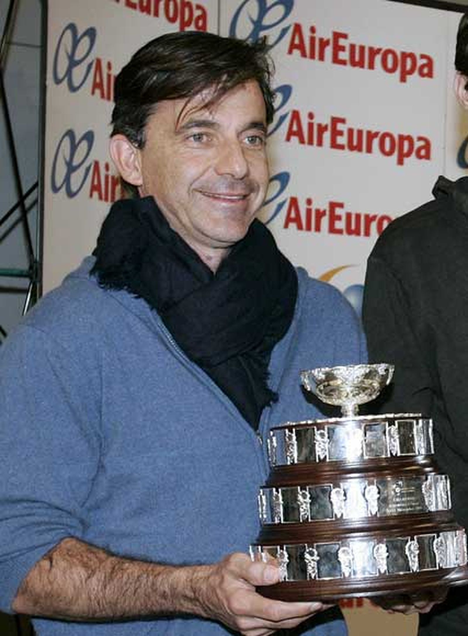 Javier Sánchez Vicario dice que han cumplido las normas para ser elegidos