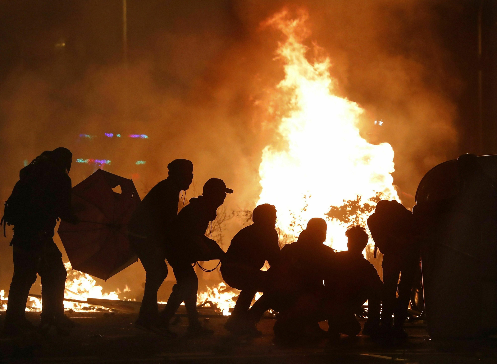 Las imágenes de la quinta jornada de disturbios en Cataluña