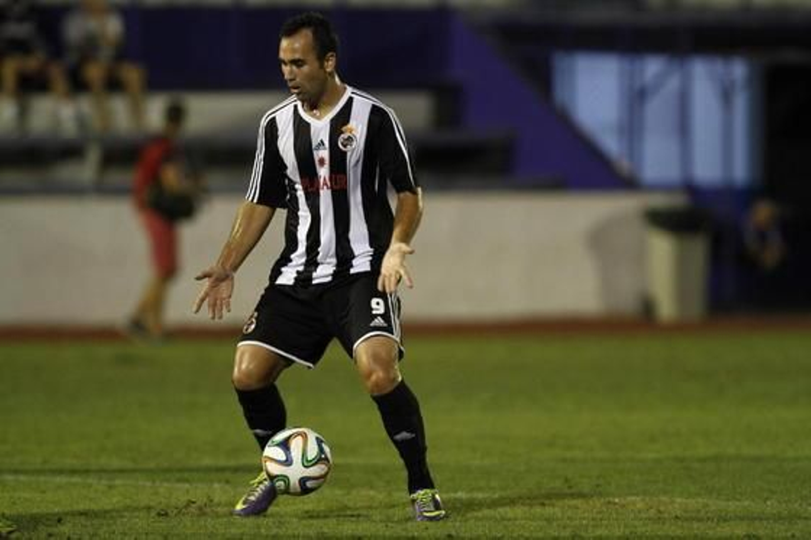 La Balompédica elimina al Marbella (0-1) y se quita la espina de los dos últimos años

Foto: Carlos Guerreros (LOF)