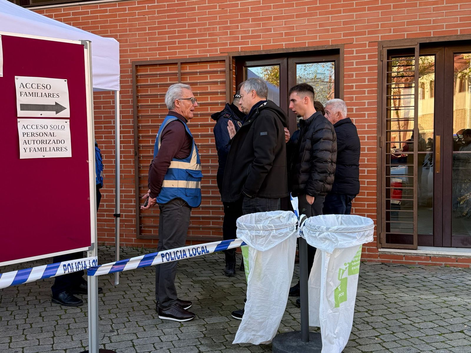 Los familiares de las víctimas del accidente de Adamuz llegan al punto de atención de Córdoba