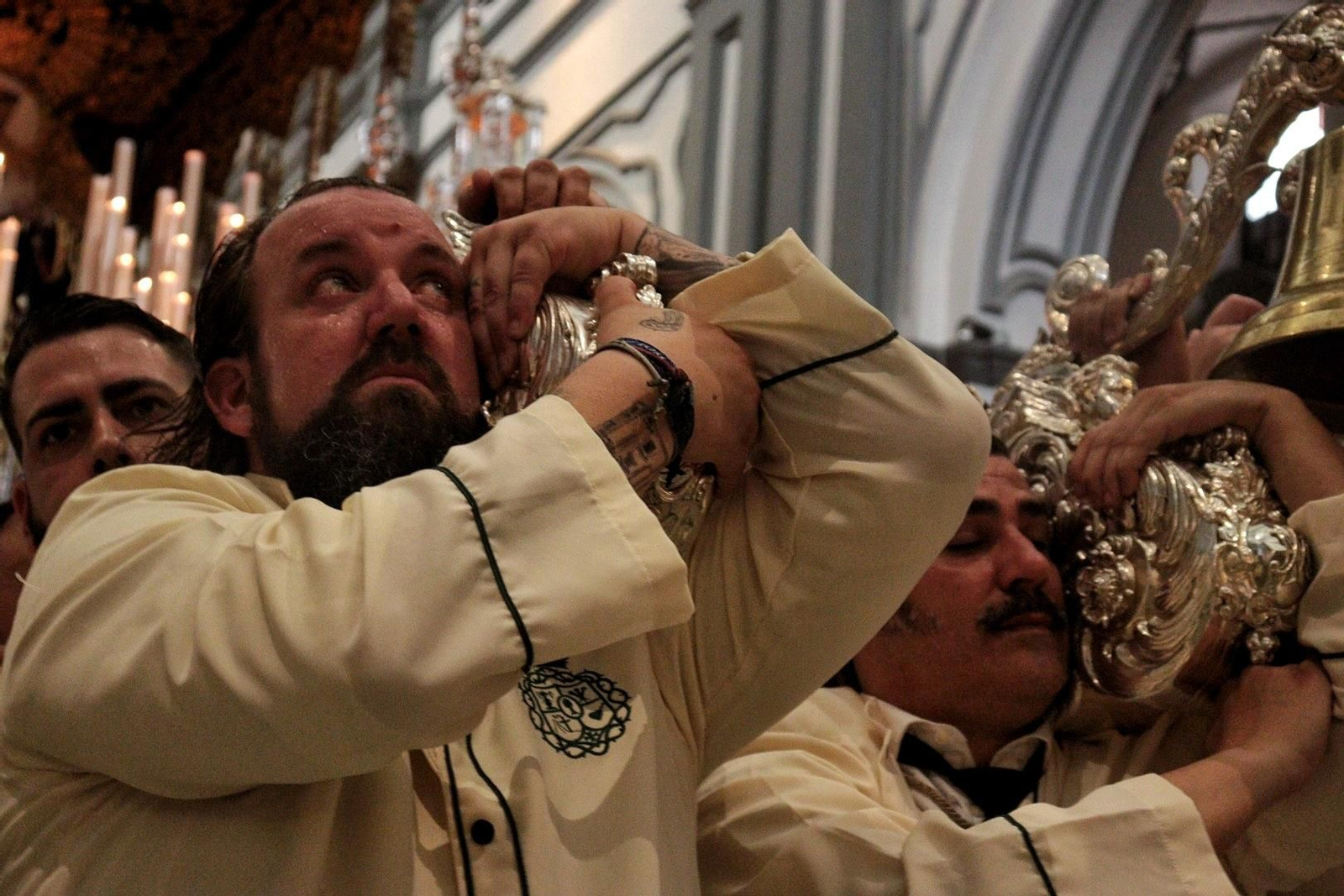 Lágrimas y Favores se quedan en el templo este Domingo de Ramos.