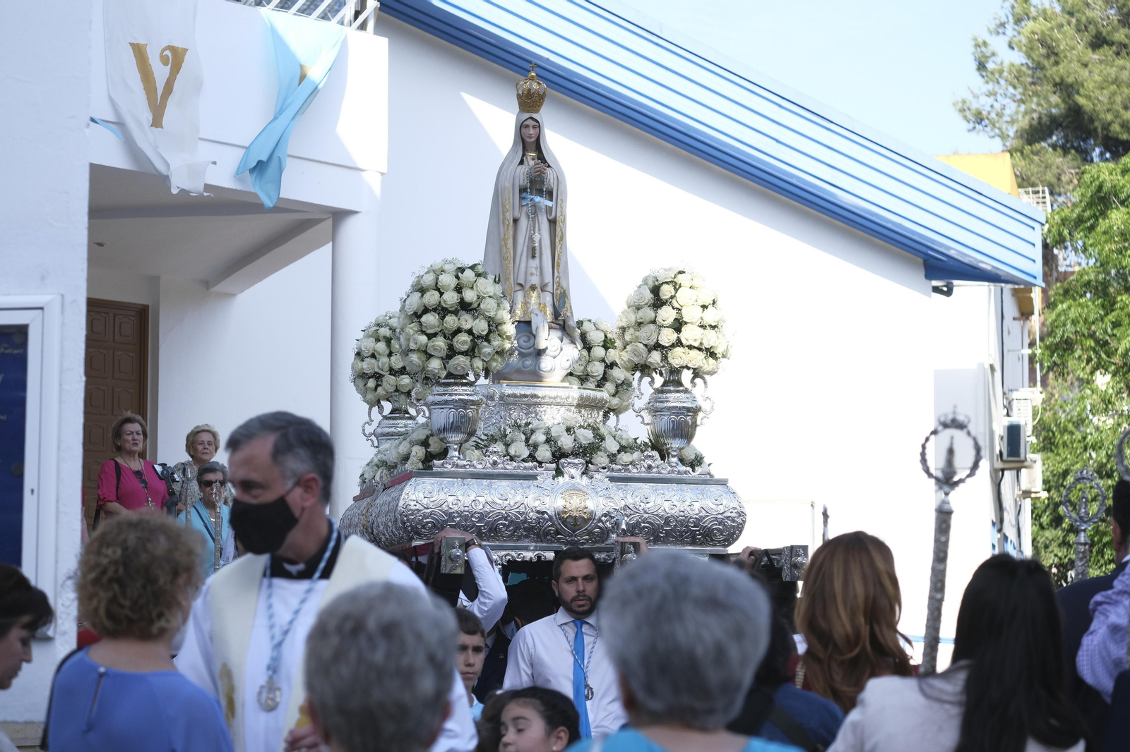 La procesión de la Virgen de Fátima de Córdoba, en imágenes