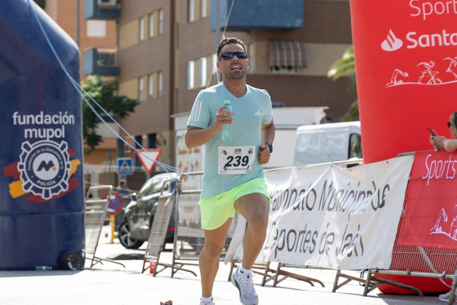 La quinta edición de la Carrera Solidaria Jaén Ruta 091 (I)