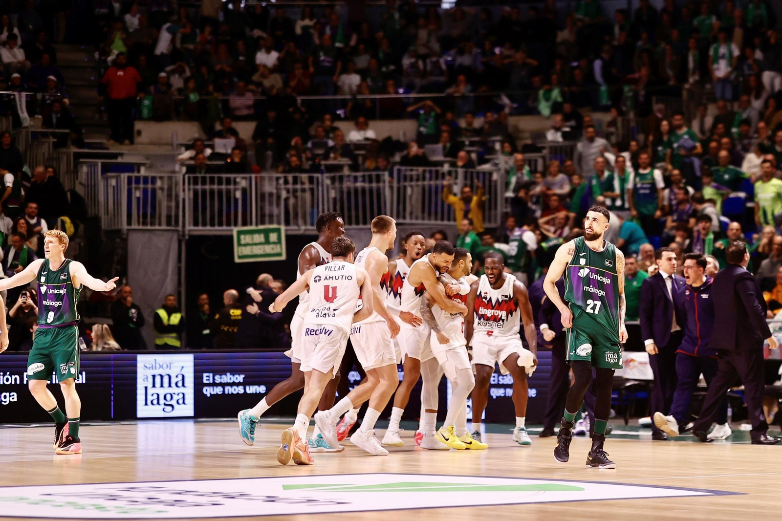 El Baskonia celebra.