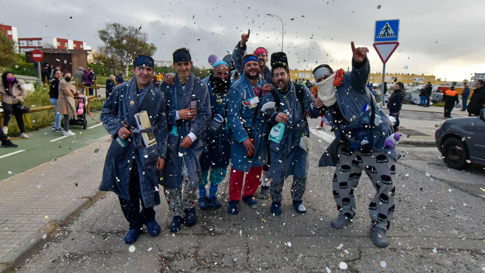 Fotos del pasacalles de Carnaval en Tarifa