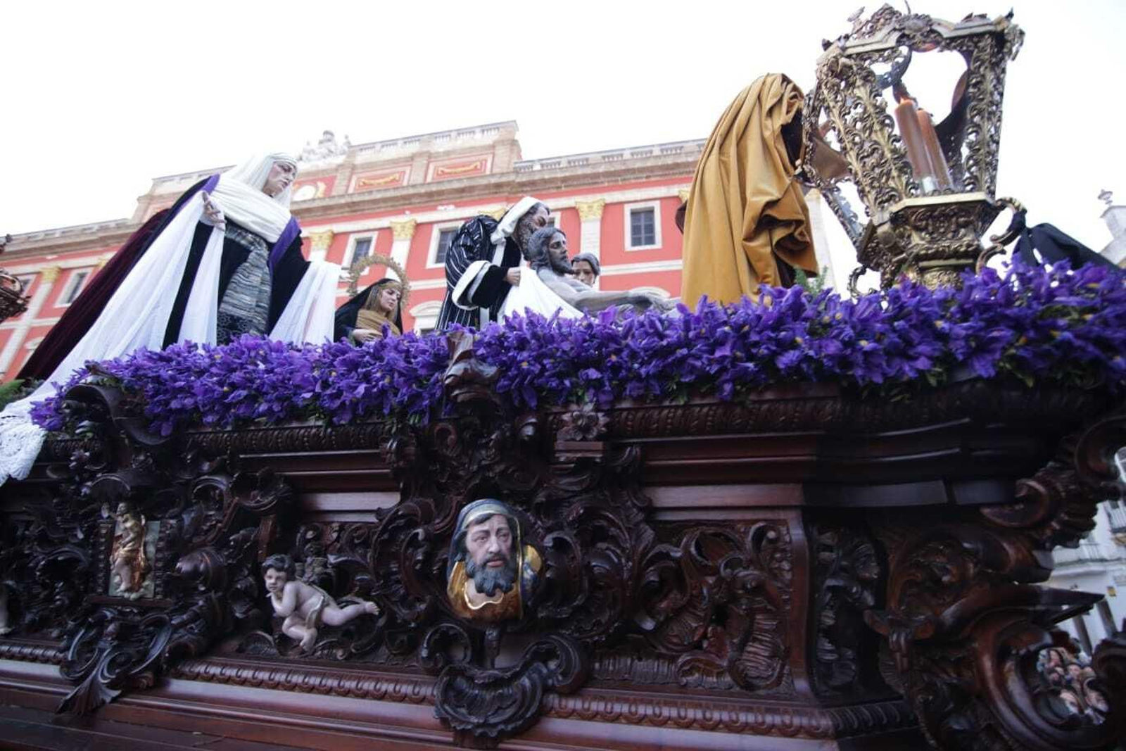 Viernes Santo en San Fernando: Las imágenes de la Soledad
