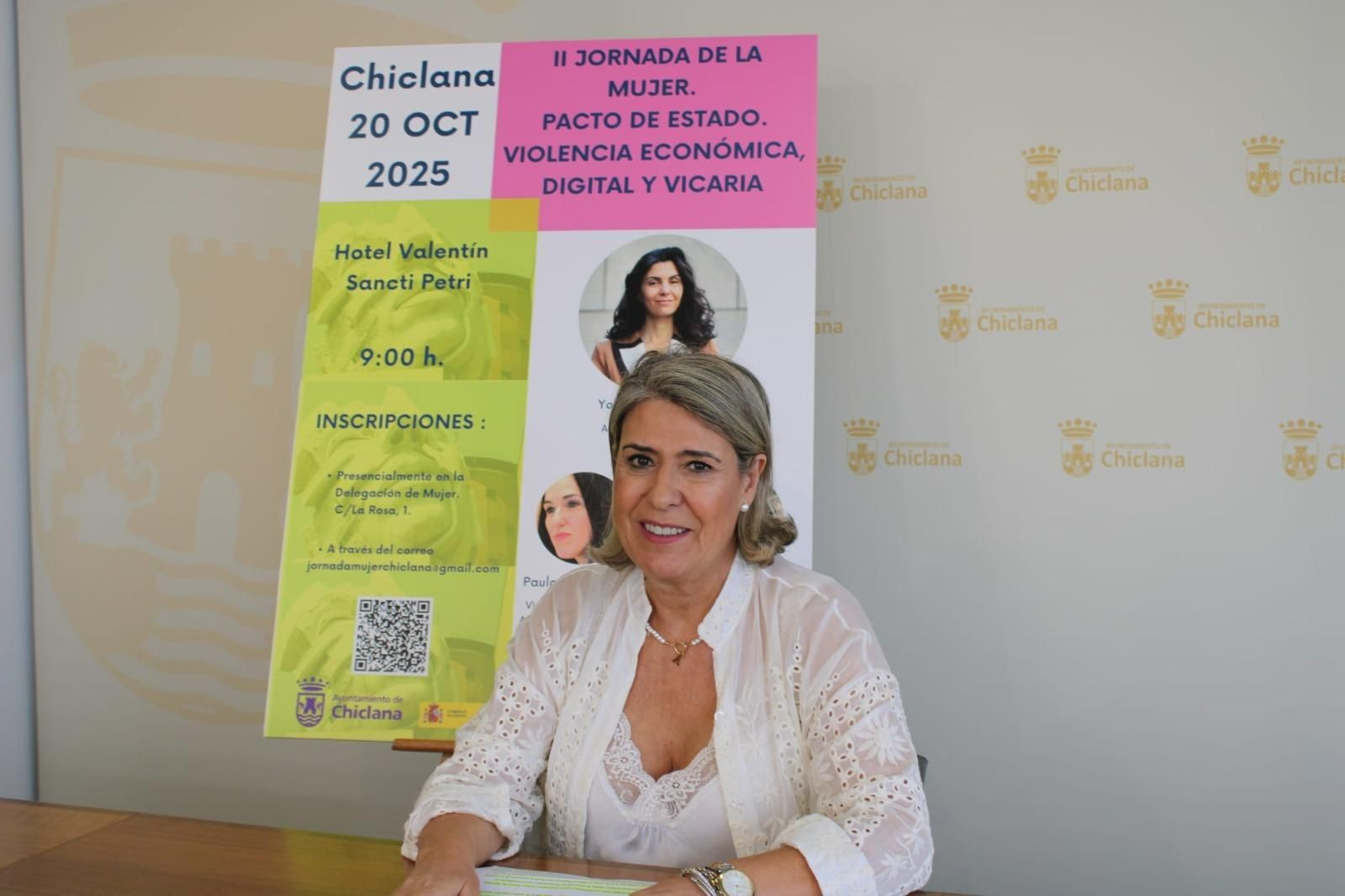 La delegada de la Mujer.