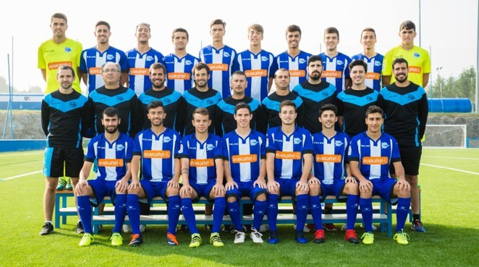Plantel del Alavés B de esta temporada.