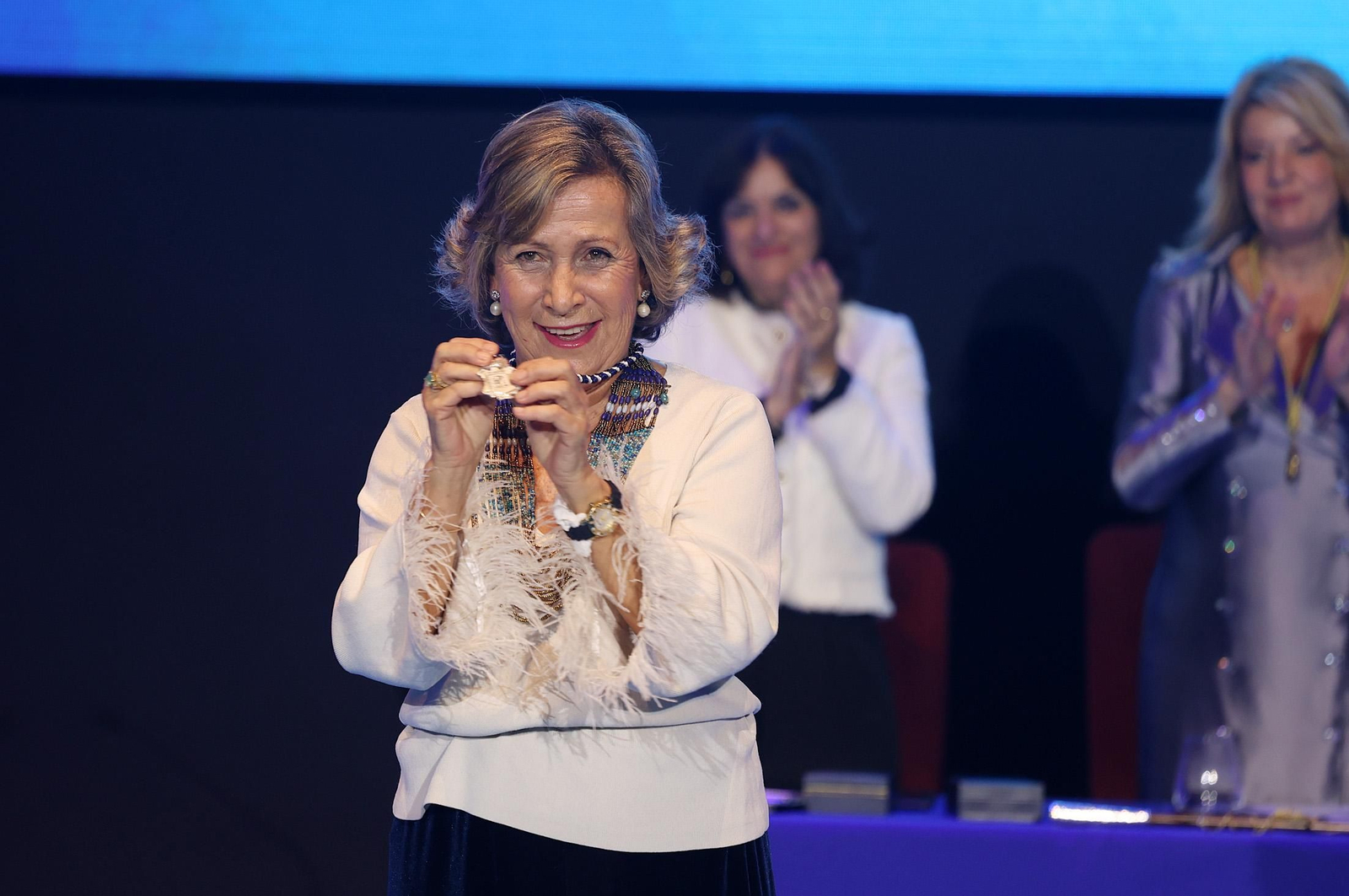 La entrega de honores y distinciones con motivo del Día de Huelva, en imágenes