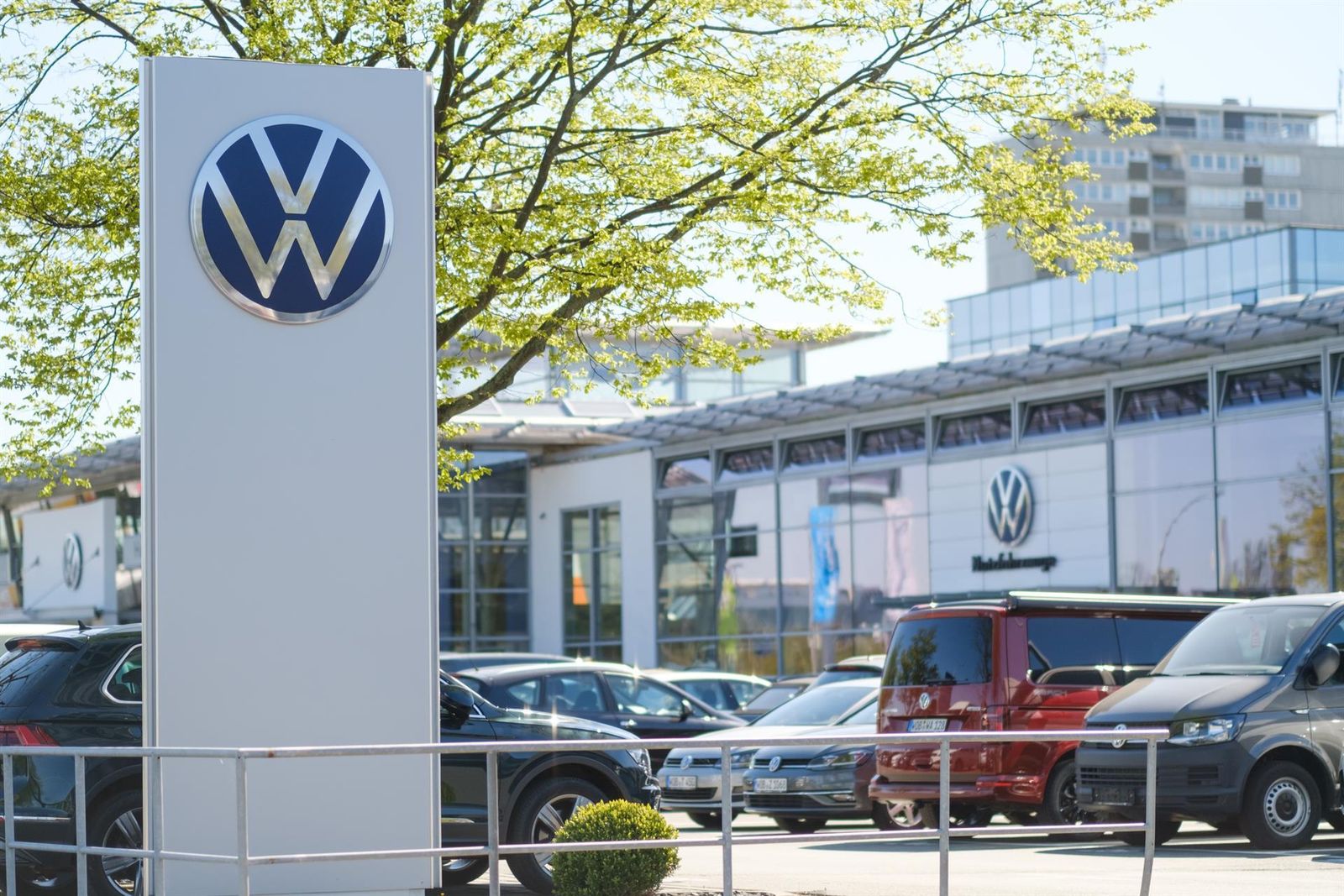 Volkswagen pagará hasta 6.250 euros a los afectados por los motores diésel en Alemania