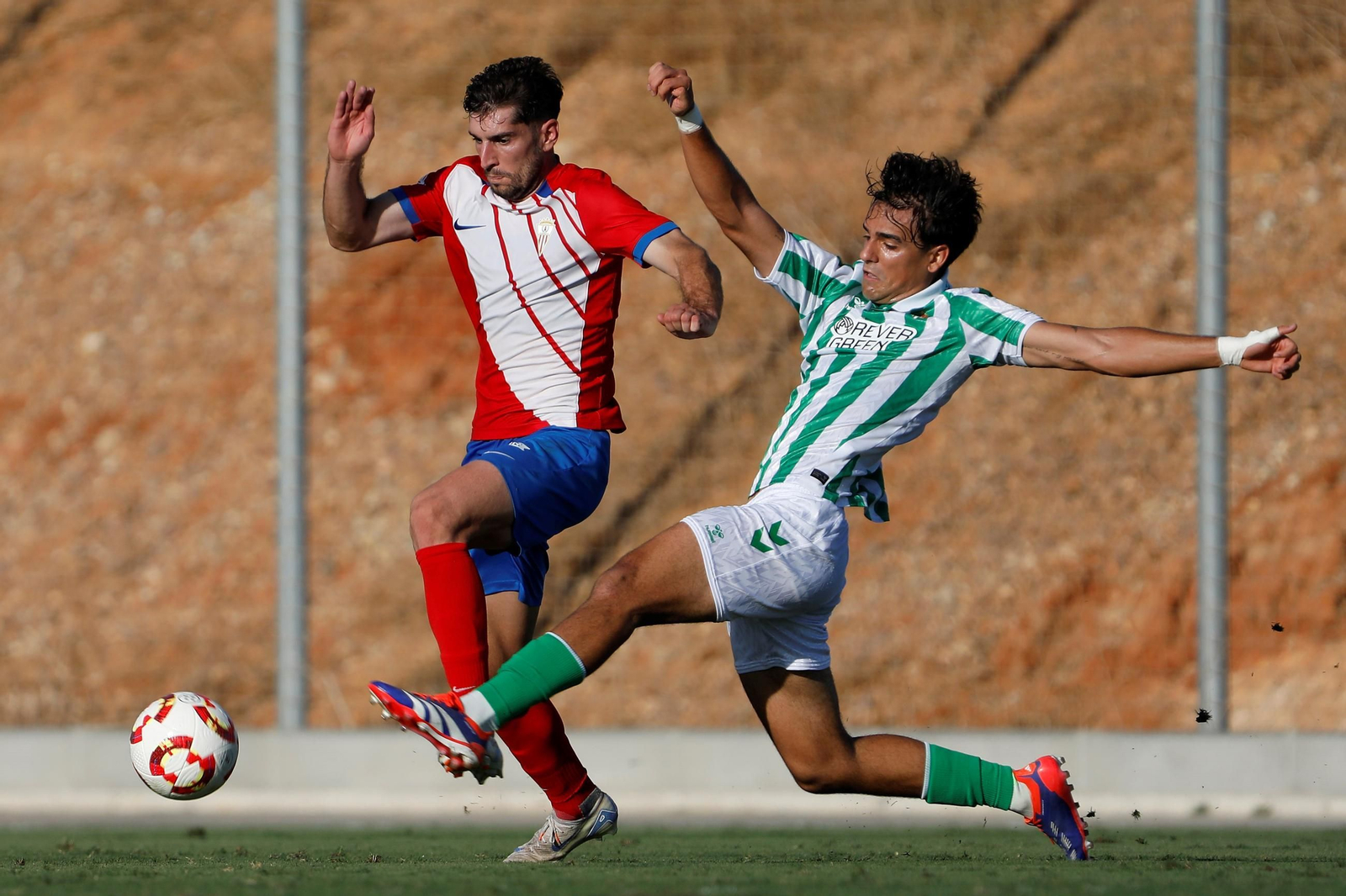 Las mejores fotos del Betis Deportivo - Algeciras CF