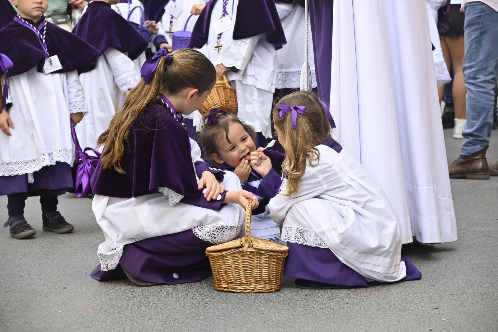 Lunes Santo, Hermandad del Cautivo