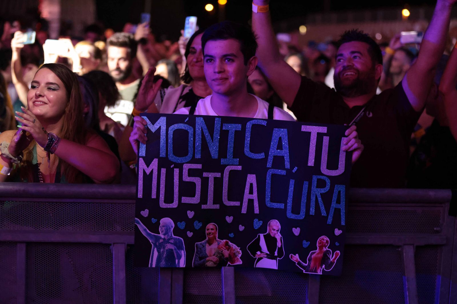 Las imágenes del  concierto de Mónica Naranjo en el Cabaret Festival