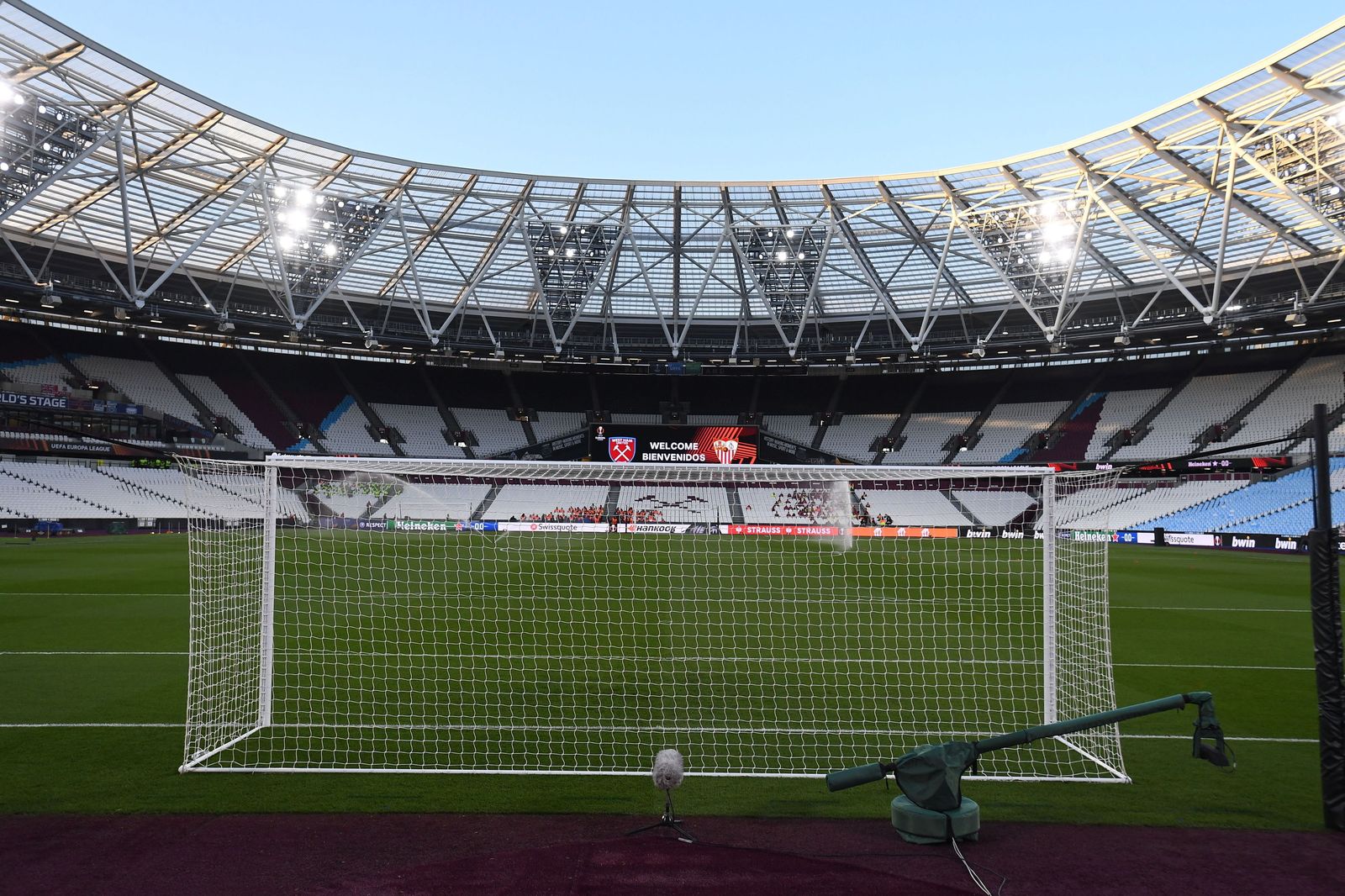 Las imágenes del West Ham - Sevilla