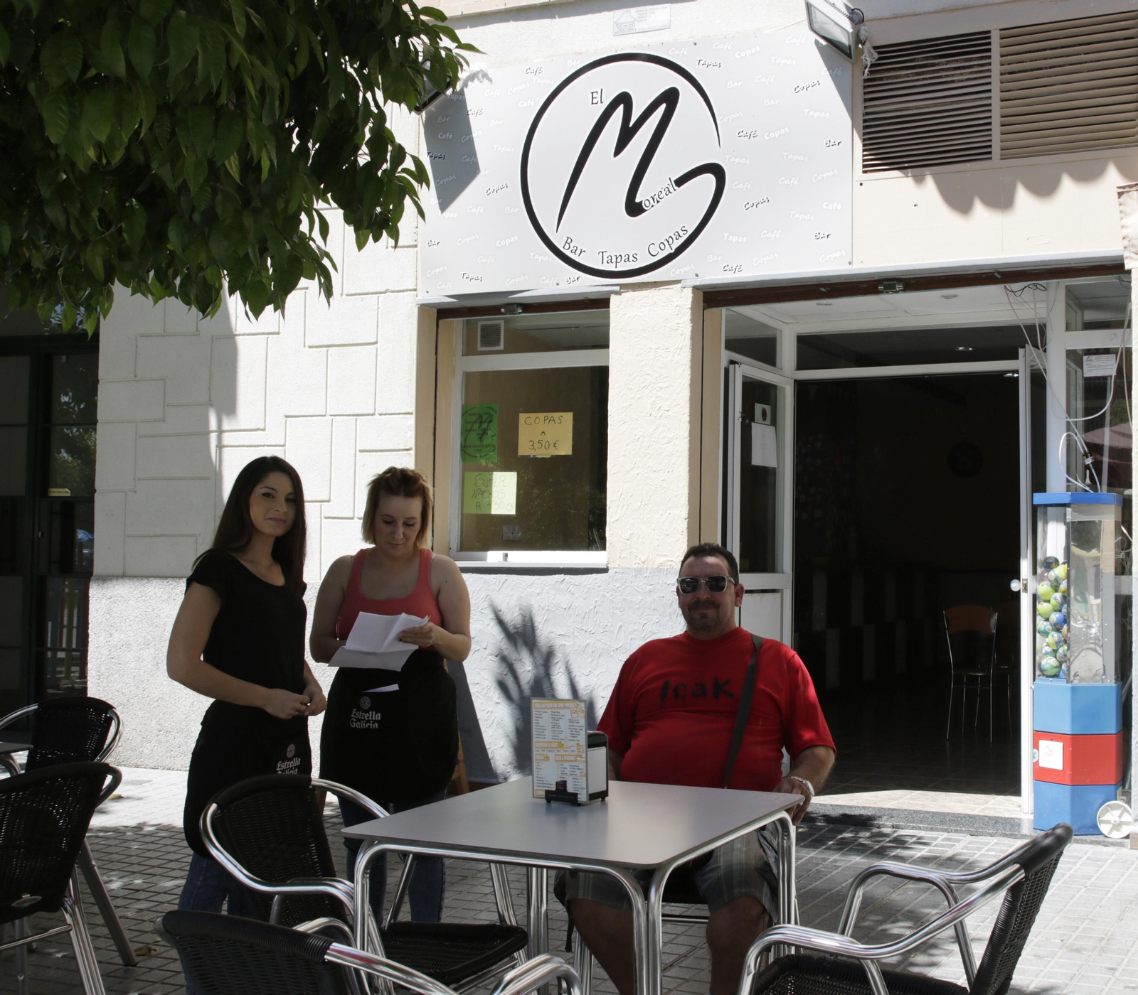 La terraza del establecimiento es uno de sus grandes atractivos.