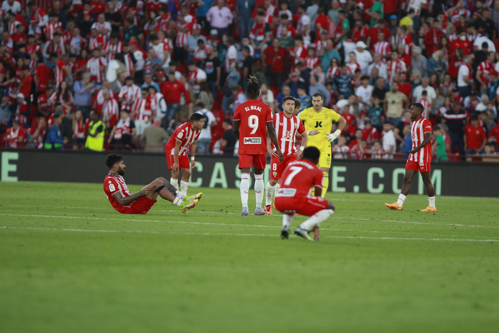 Imágenes del partido U.D. Almería-Real Valladolid C.F.