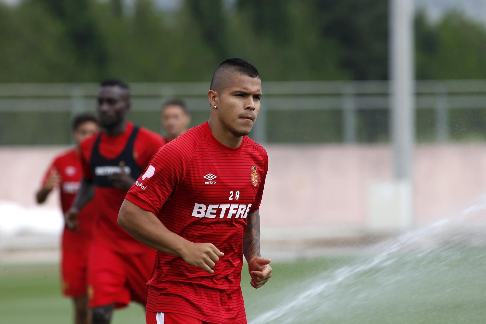 Las fotos de la carrera de Cucho Hernández