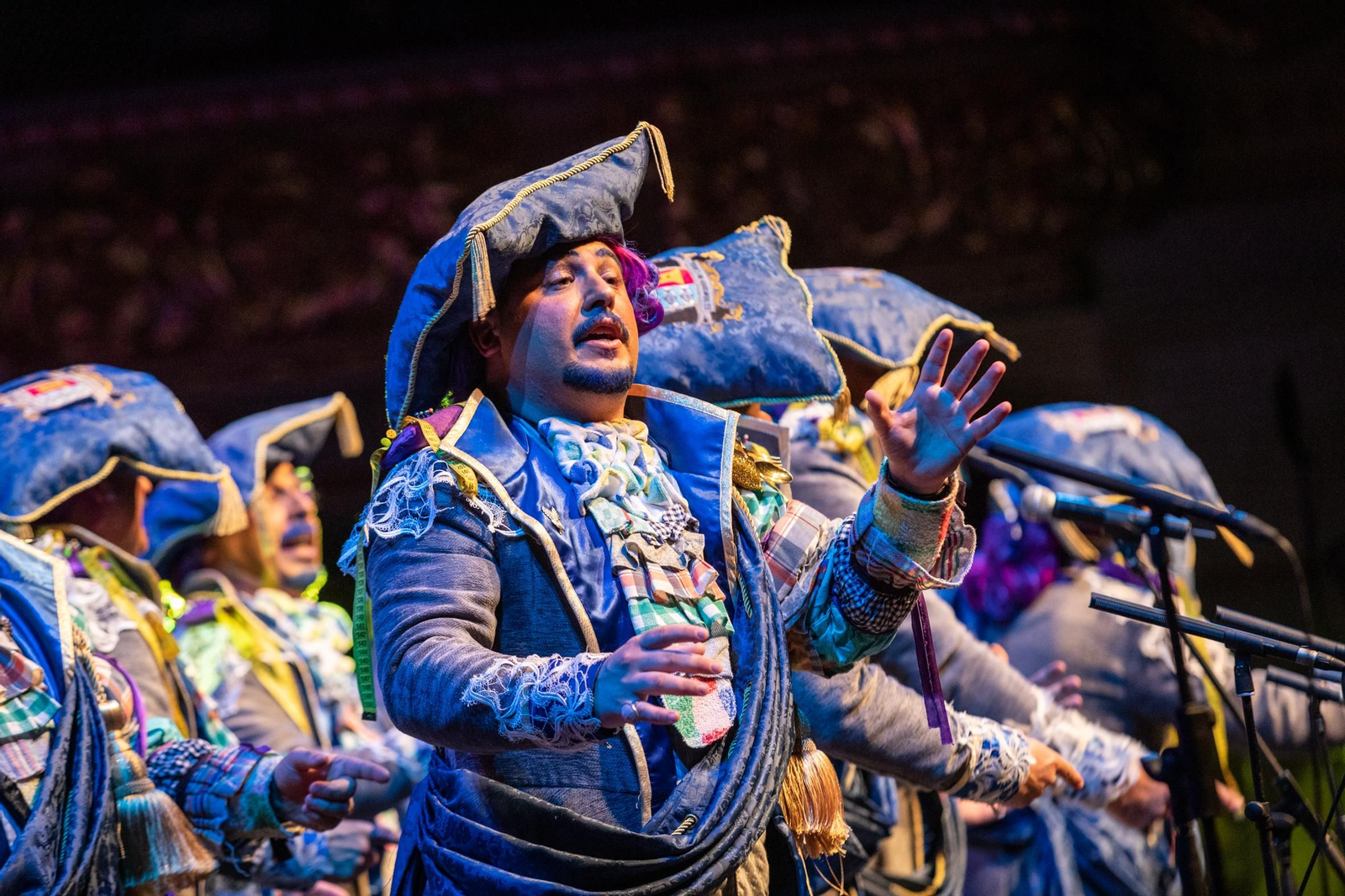 Comparsa 'El marques de Cádiz' en el teatro Liceo