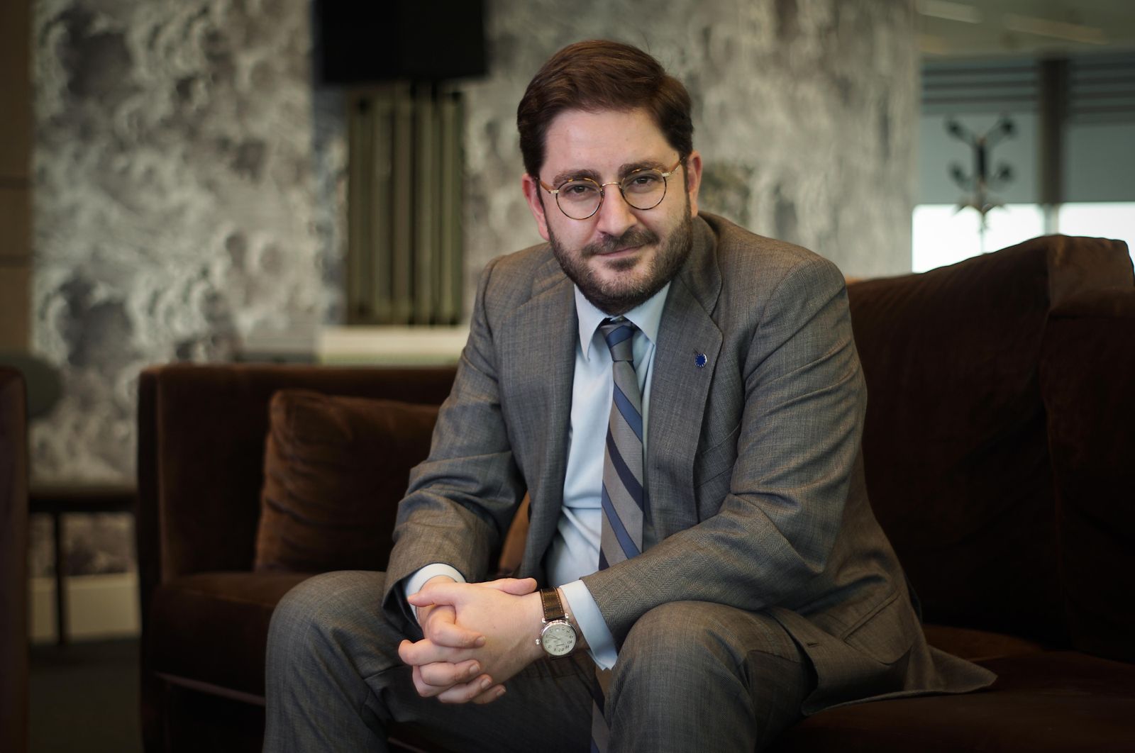 El secretario de Estado para la España Global, Manuel Muñiz, en la entrevista en Sevilla