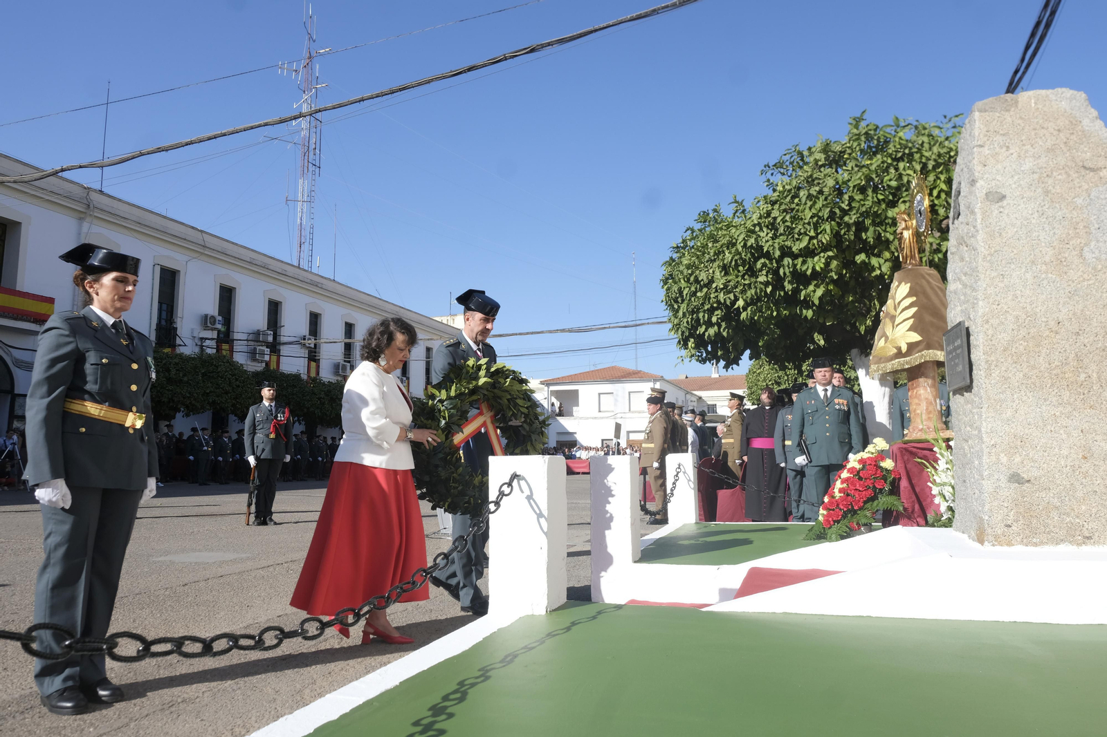 La festividad de la Virgen del Pilar en Córdoba, en imágenes
