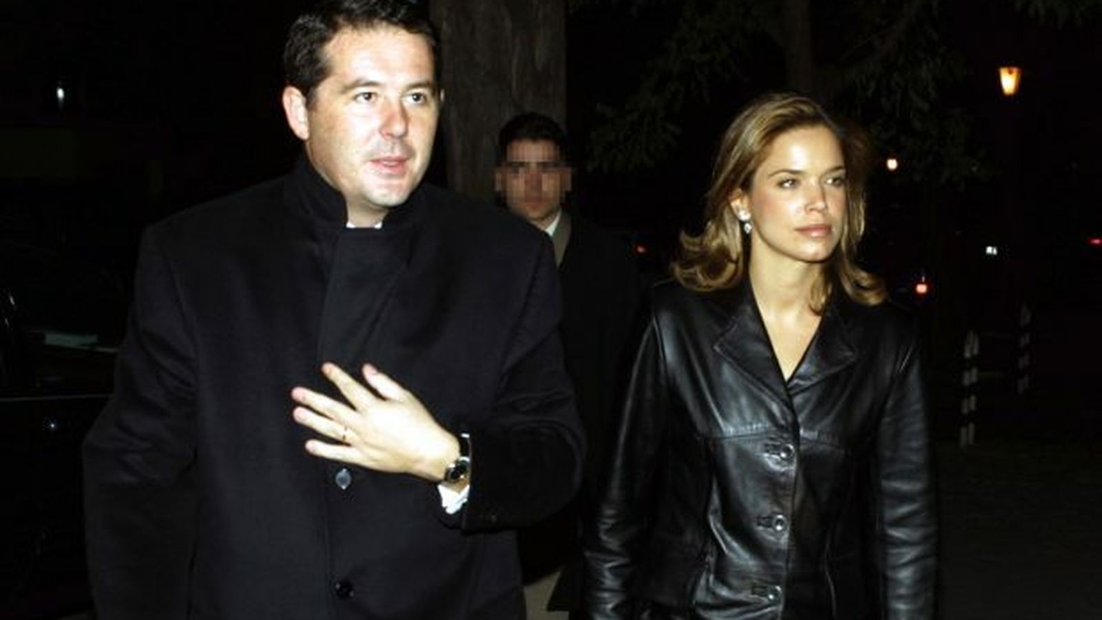 Foto de archivo del ex ministro con su esposa fallecida en 2013, Irene Vázquez.