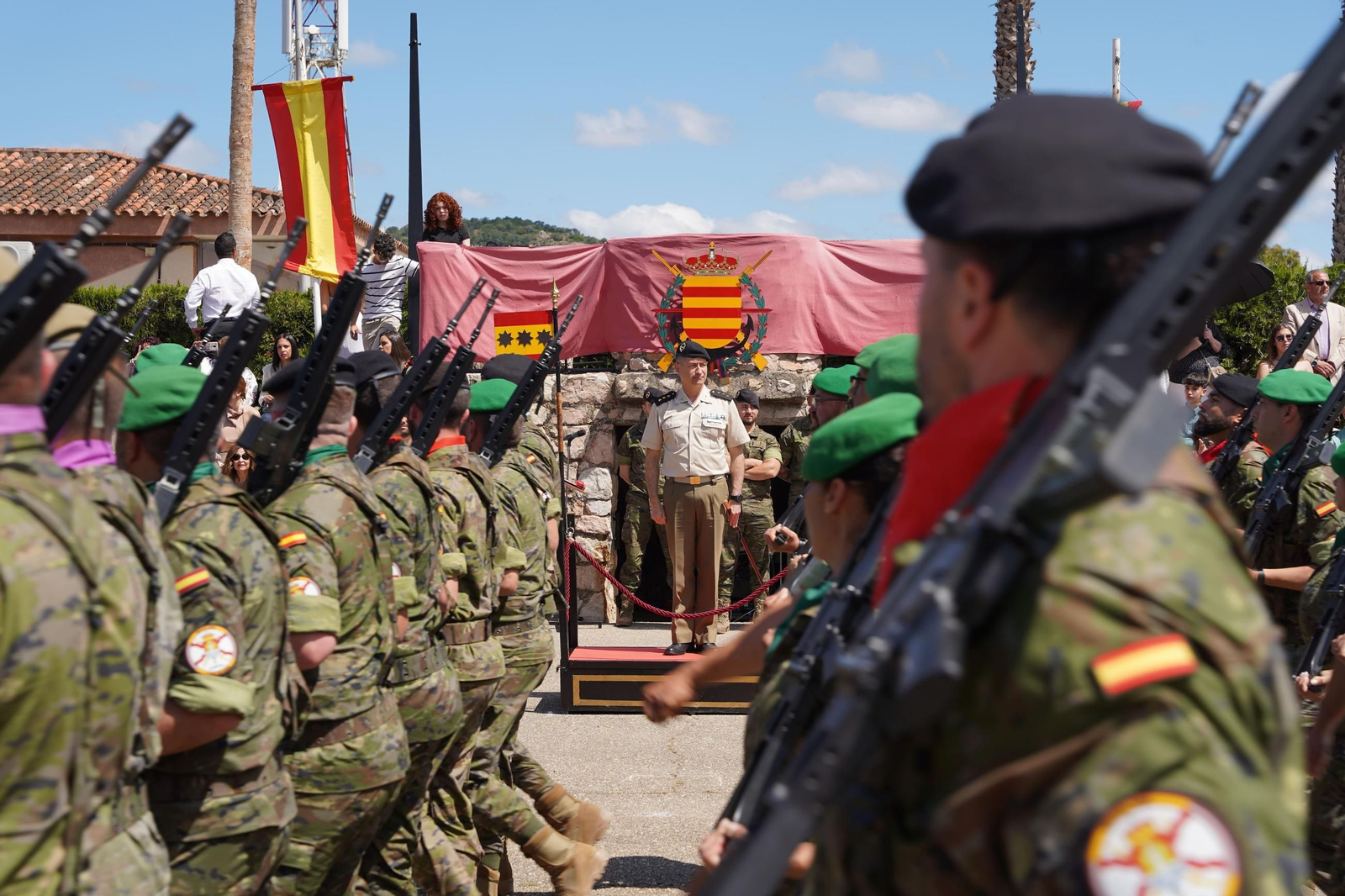 Parada militar para despedir al contingente Flanco Este Letonia XVII
