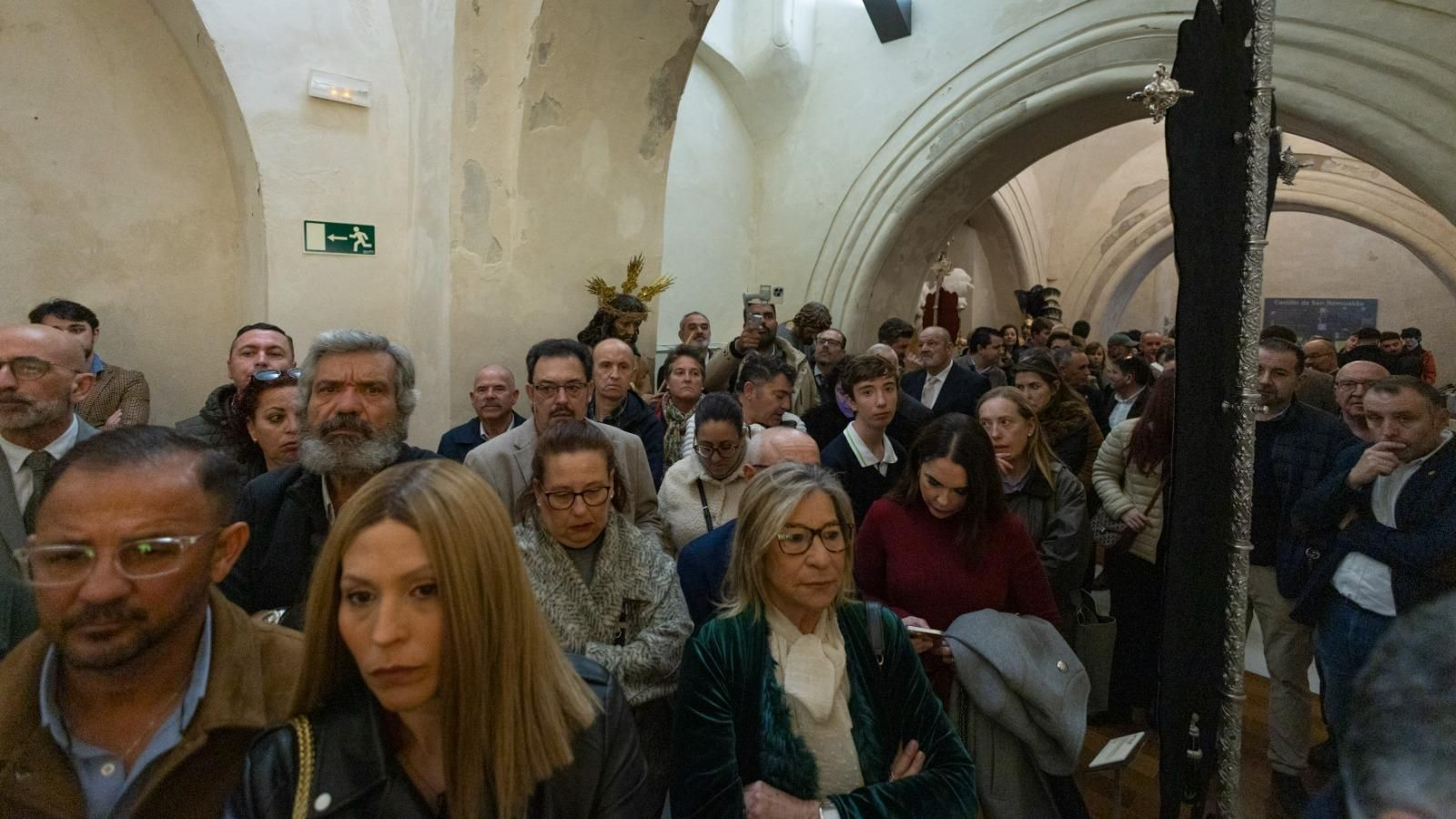Inaugurada la muestra 'Dei Craft': San Fernando muestra su patrimonio cofrade