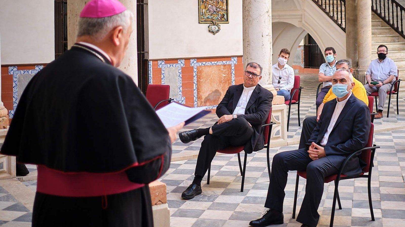 Fernando Campos y Antonio Diufaín, en el acto de este martes en la sede del Obispado