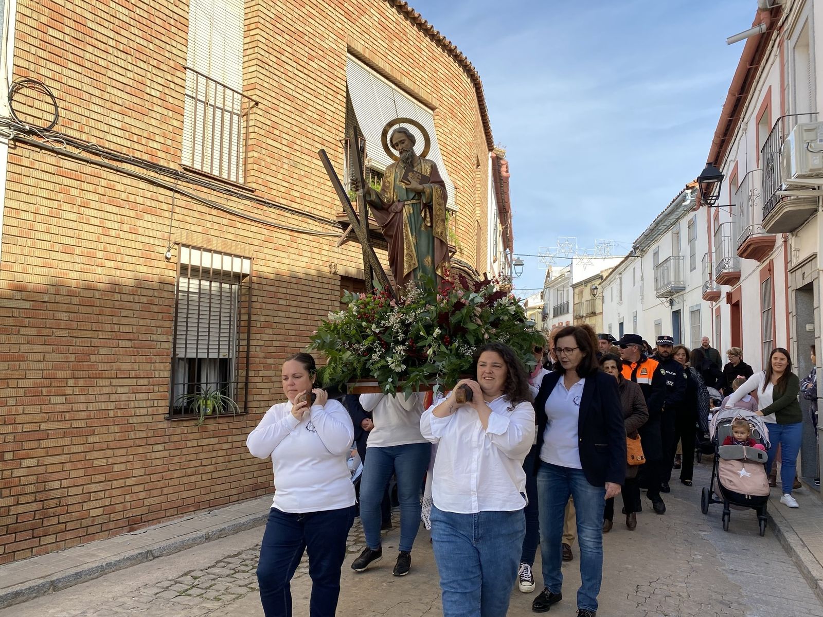 La procesión de San Andrés en Adamuz, en fotografías