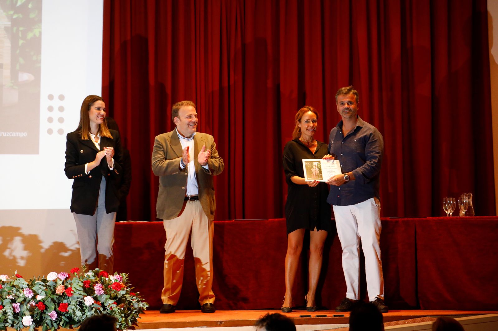 La entrega de premios a los ganadores del Mayo Festivo de Córdoba, en imágenes