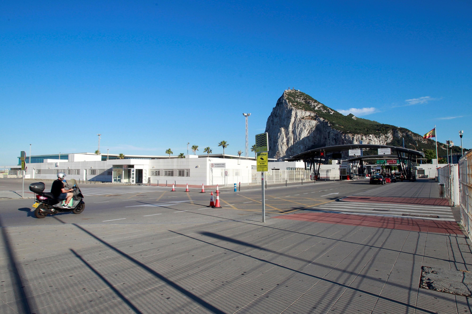 Acceso a Gibraltar desde La Línea