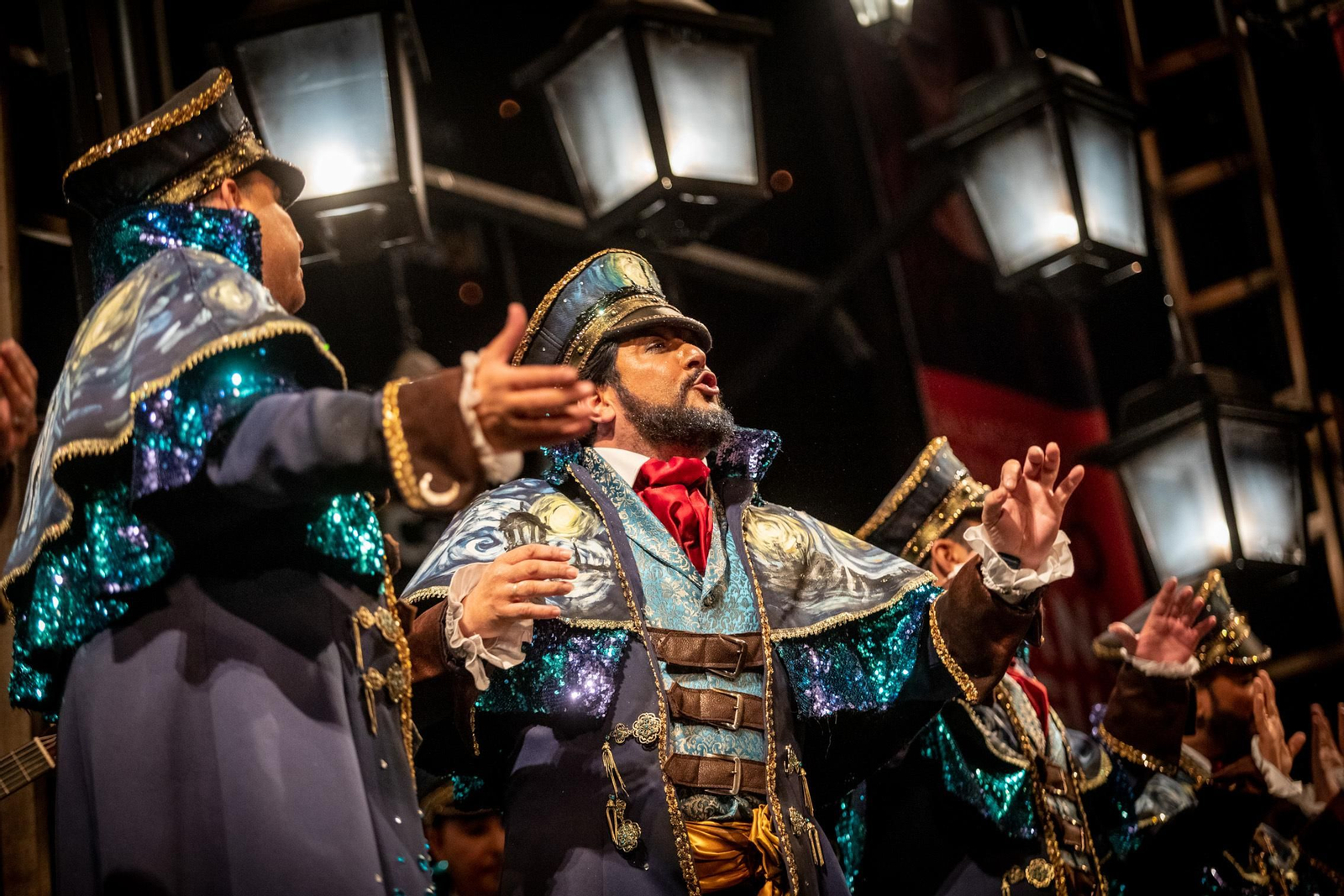 'La luz de Cádiz' comparsa de Kike Remolino cerro la séptima función del COAC 2019