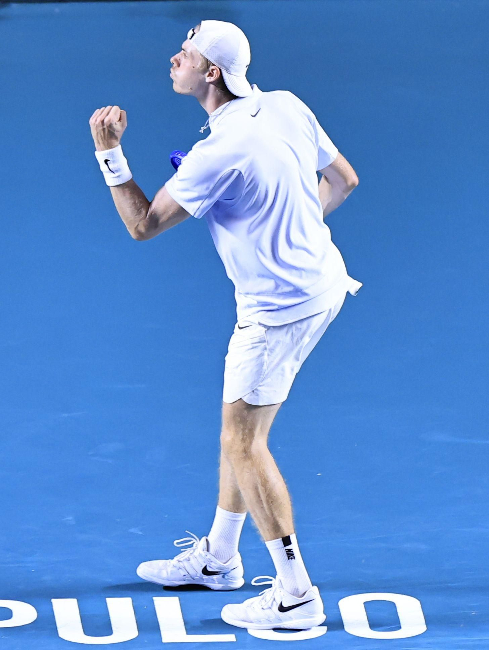 Un mágico Davidovich tumba a Shapovalov y está en la final de Acapulco Un mágico Davidovich tumba a Shapovalov y está en la final de Acapulco