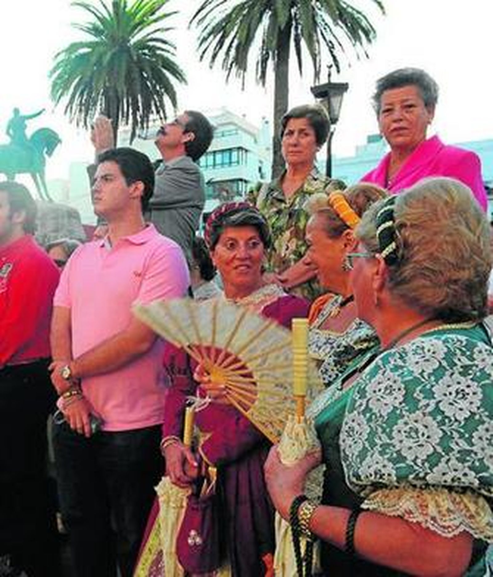 Los isleños se lanzaron a la calle durante las fiestas.