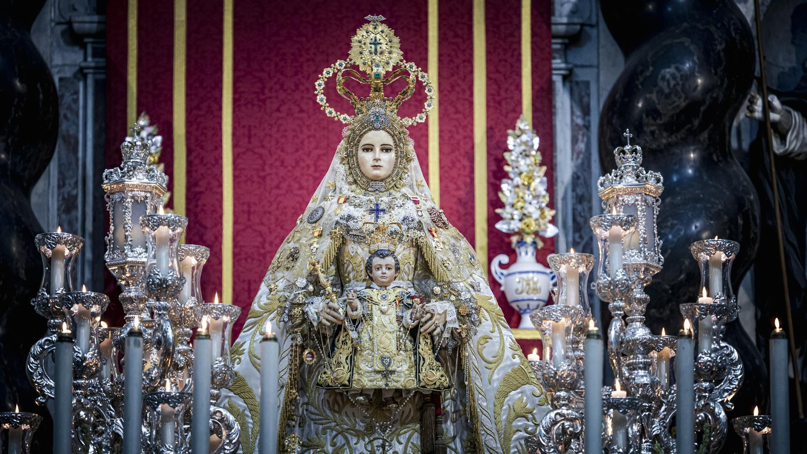 Las imágenes de la función votiva a la Patrona de Cádiz en Santo Domingo.