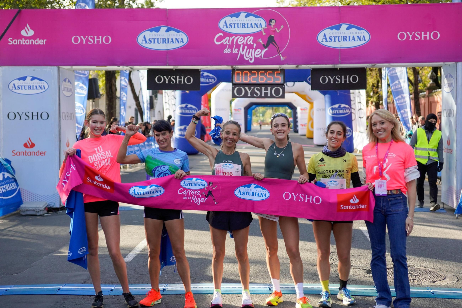 Las fotos de la Carrera de la Mujer en Sevilla